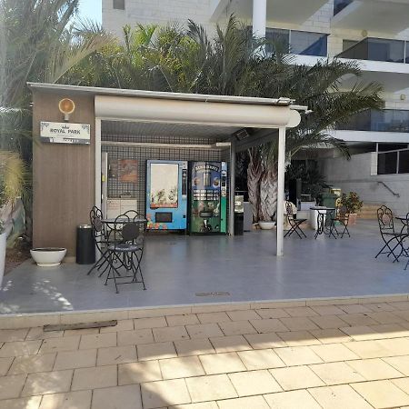 Royal Park Eilat Lägenhet Exteriör bild